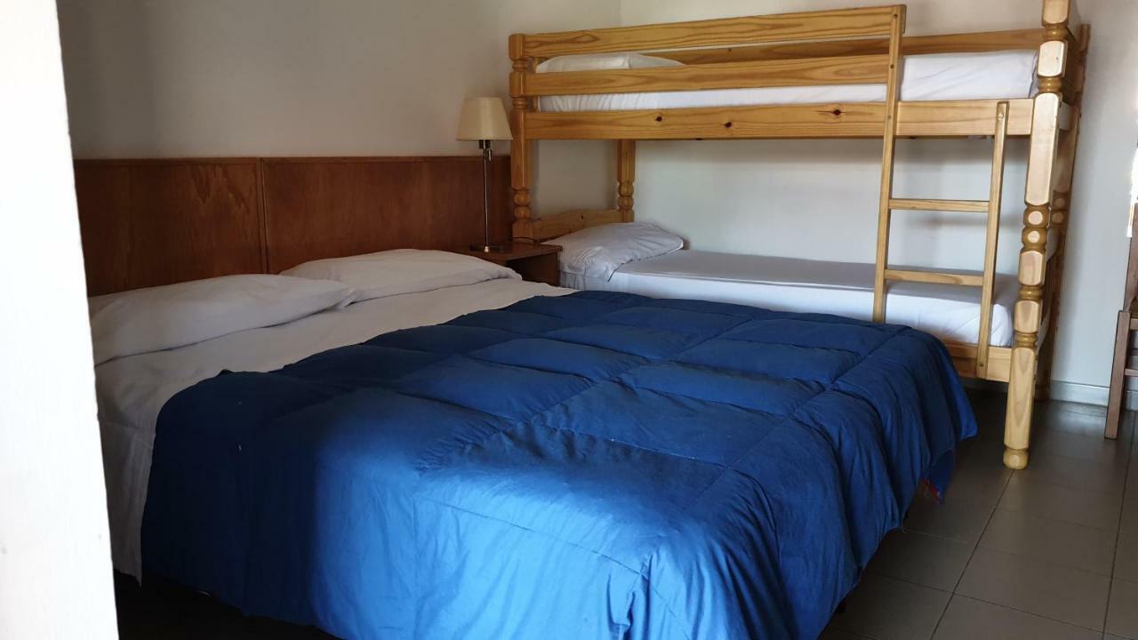 Hotel Mezzaluna Carloforte  Dış mekan fotoğraf